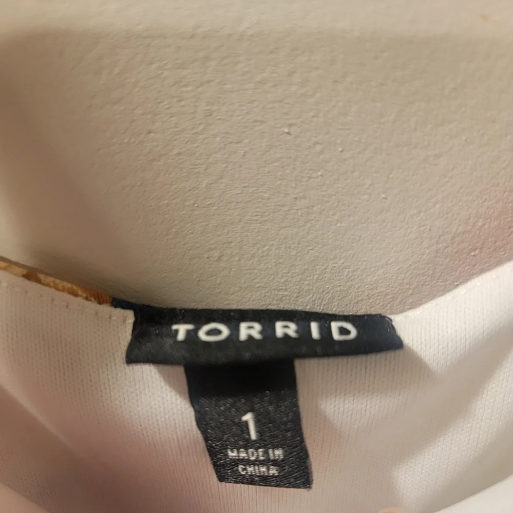 Torrid Floral Challis Skater Dress Lined White and Burgandy 1x - Picture 4 of 8